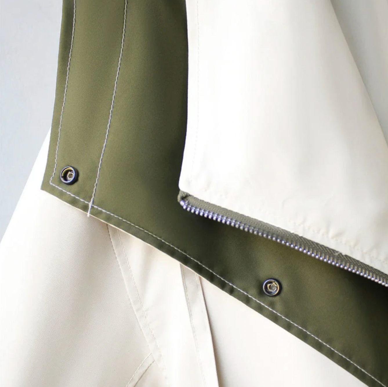 Evelyn | Trench Moderno